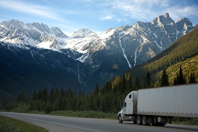 How to Find a Great & SAFE Truck Driving Job
